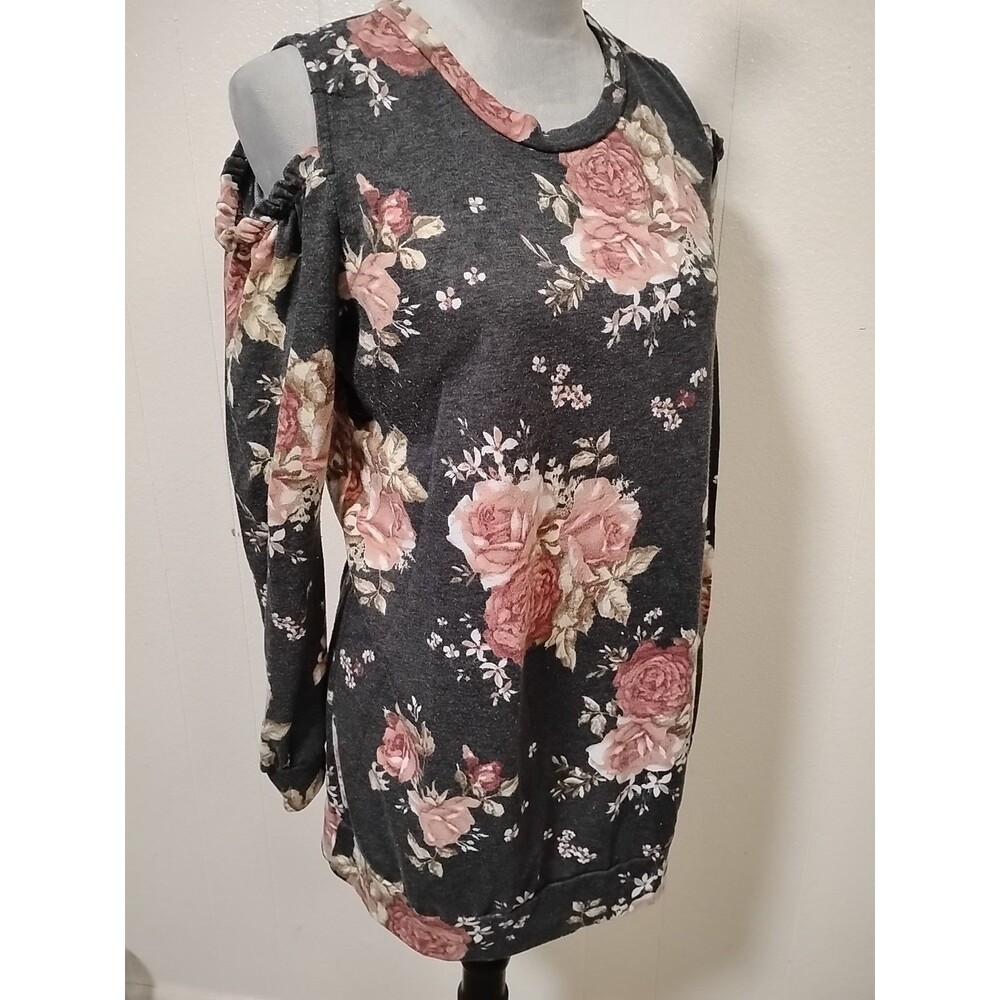 Sweet Pea Women's Large Floral Open Shoulder Long Sleeve Boho